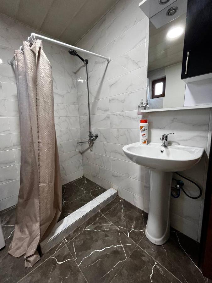 Guesthouse Data Mestia Exteriér fotografie
