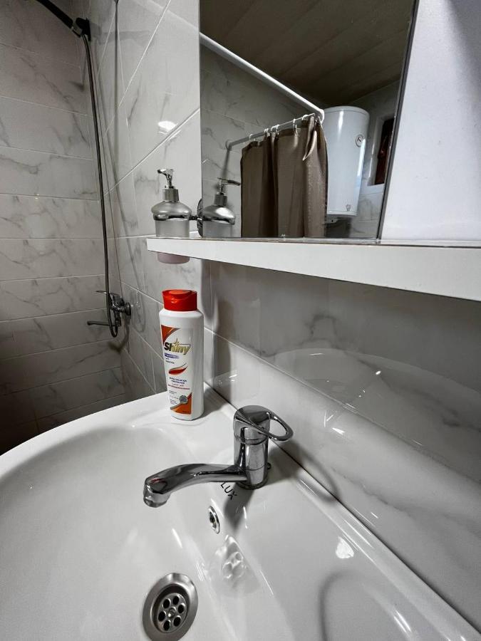 Guesthouse Data Mestia Exteriér fotografie
