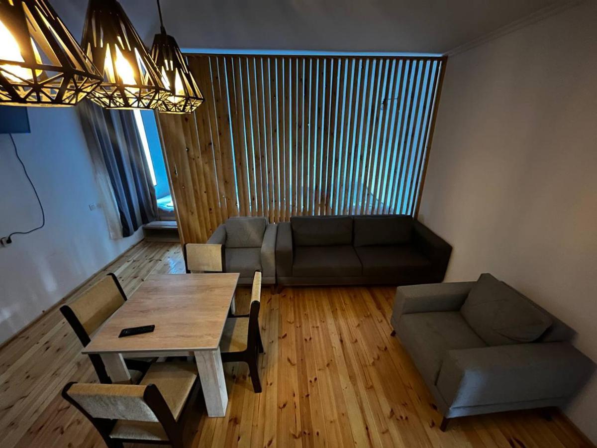 Guesthouse Data Mestia Exteriér fotografie