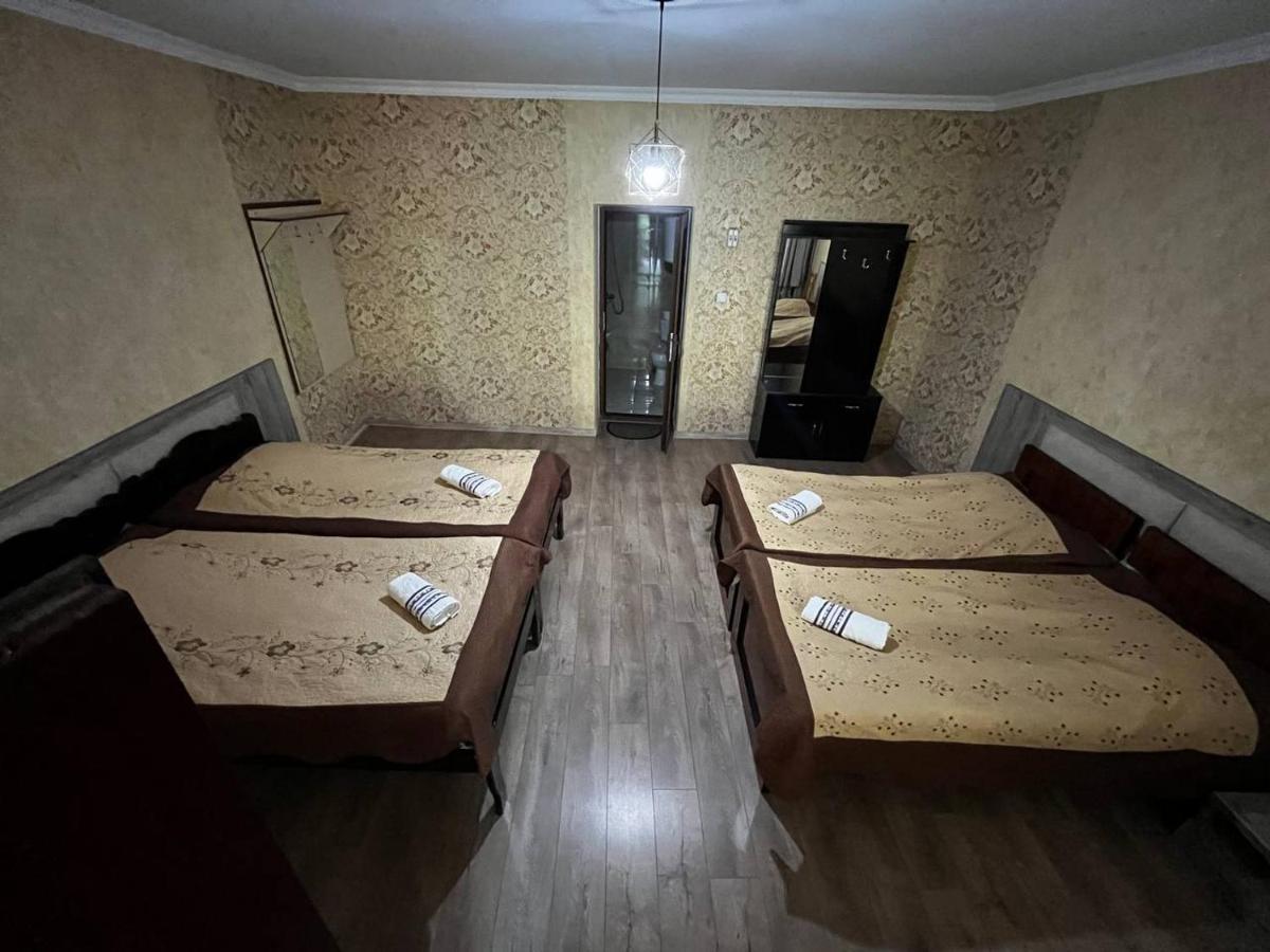 Guesthouse Data Mestia Exteriér fotografie