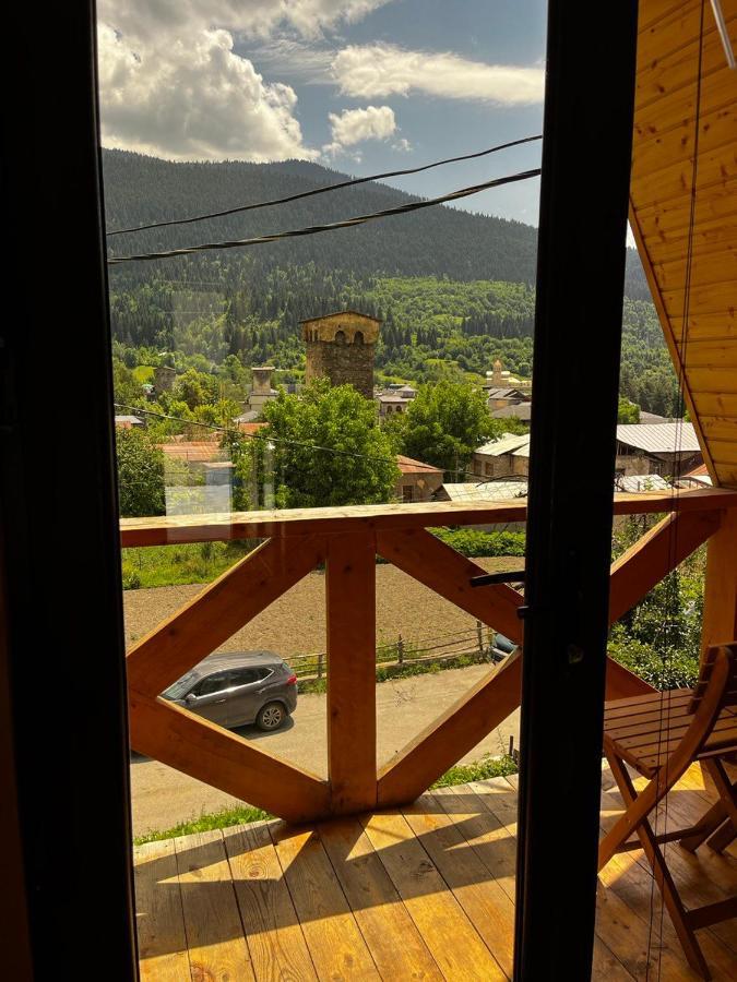 Guesthouse Data Mestia Exteriér fotografie